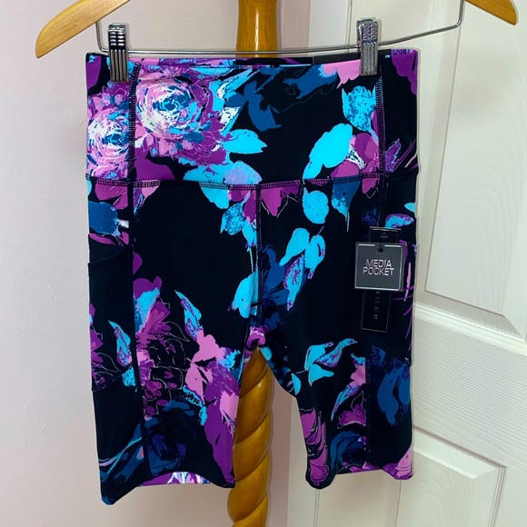 Kay Unger Pants - 🌼3/40🌼NWT Floral Bike Shorts
